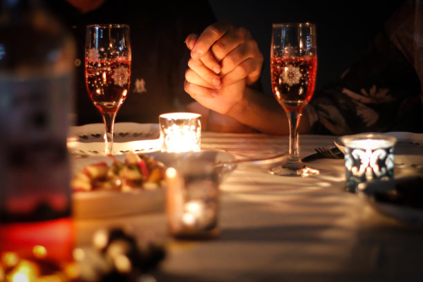 浪漫的烛光晚餐图片下载