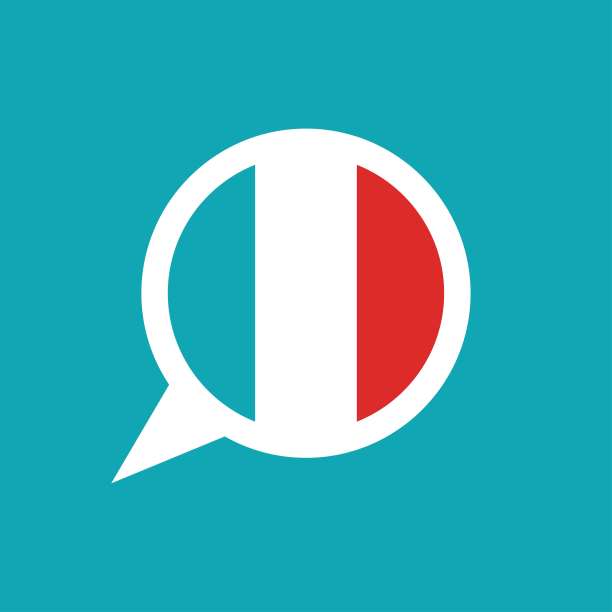 聊天气泡与法国国旗孤立在蓝色背景。矢量平面图标。图片下载