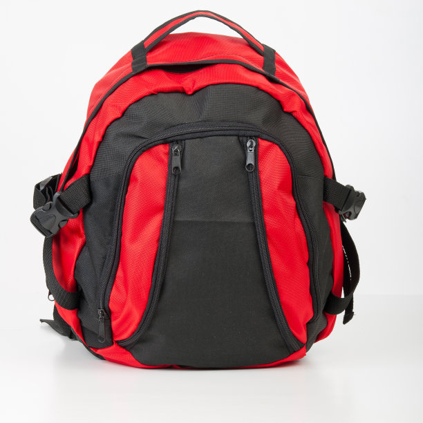 红色和黑色的织物背包。图片下载