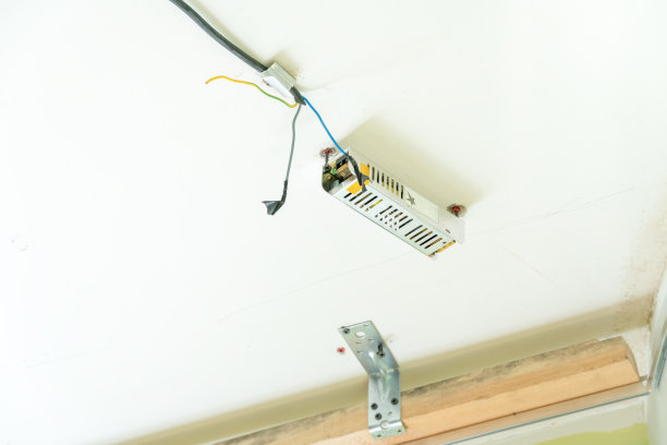 天花板照明电源，特写，复印空间图片下载