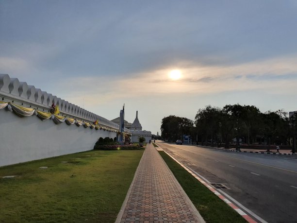 没有任何游客的泰国皇家大皇宫因新冠肺炎疫情关闭图片下载