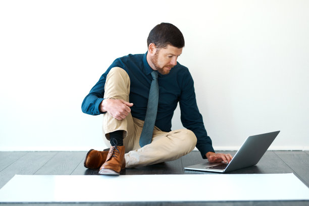 在做他最新的建筑计划图片下载