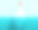 海洋中的冰山在海浪中漂浮图片下载