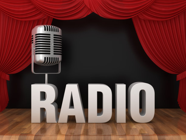 麦克风与无线电字- 3D渲染图片下载