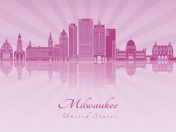 紫光兰花映衬下的密尔沃基天际线图片下载