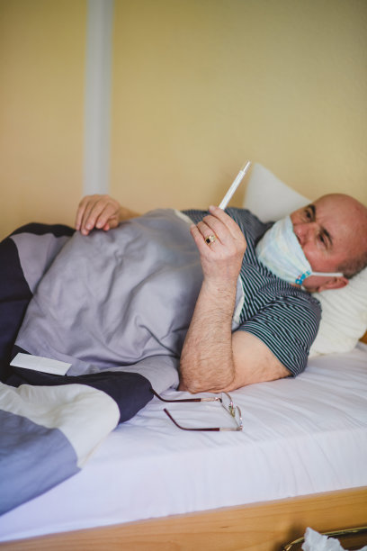 2019冠状病毒病的症状，生活中的天数图片下载