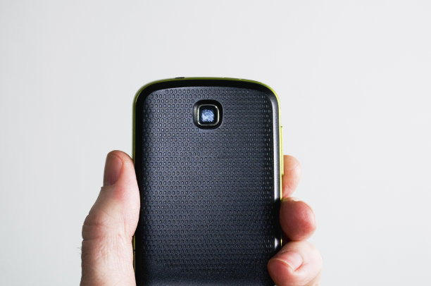 拿着手机图片下载