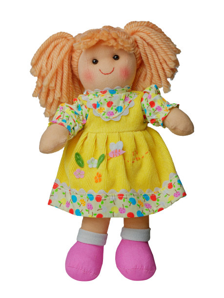 微笑坐可爱的布娃娃孤立图片下载