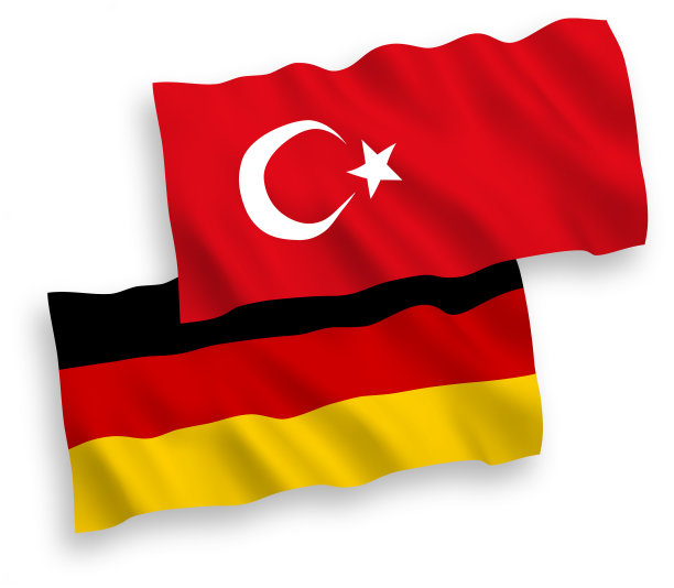 白色背景上的土耳其和德国国旗图片下载