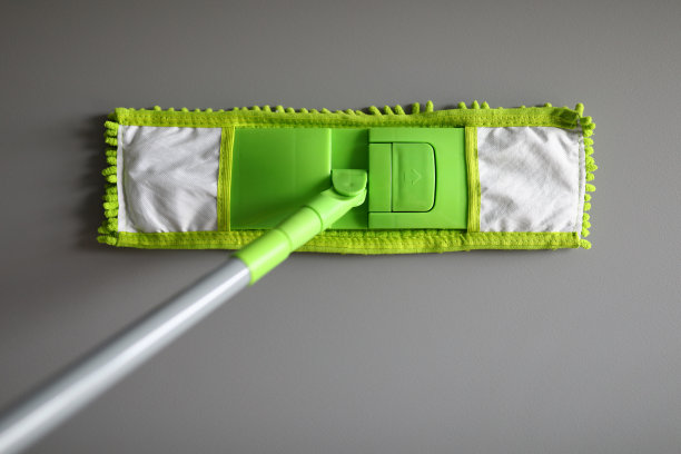 毛巾加洗涤剂洗涤图片下载