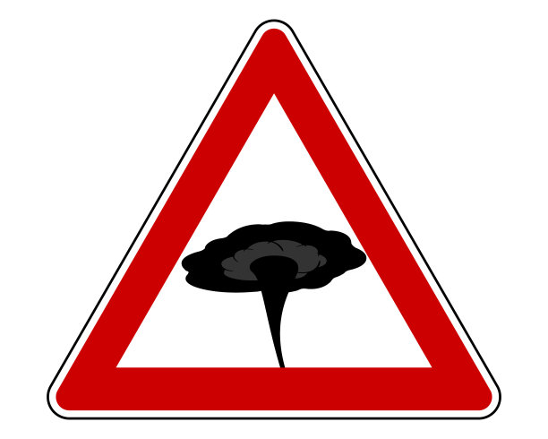 有龙卷风的交通标志图片下载