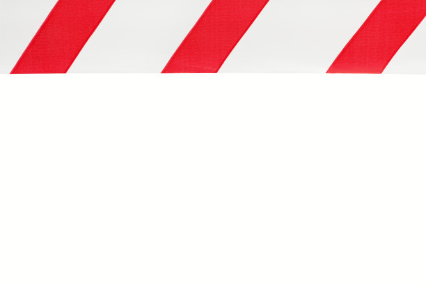 一个红色和白色警告带在一个孤立的白色背景，饲料位于顶部。保护人们免受冠状病毒感染的概念。冠状病毒,Covid-19图片下载