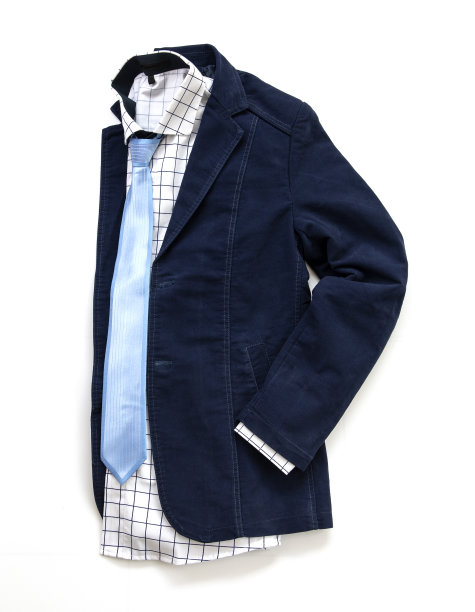 蓝色夹克和白色衬衫，领带孤立在白色背景。俯视图图片下载