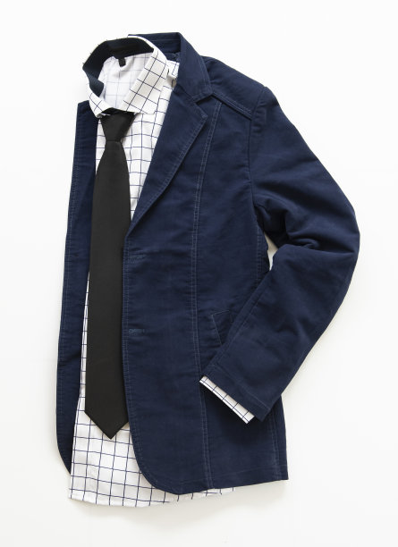 蓝色夹克和白色衬衫，领带孤立在白色背景。俯视图图片下载