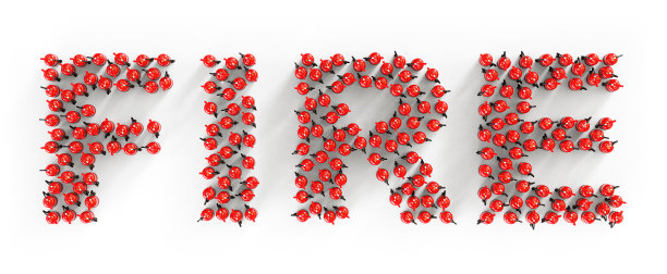 白色背景上的许多灭火器。图片下载