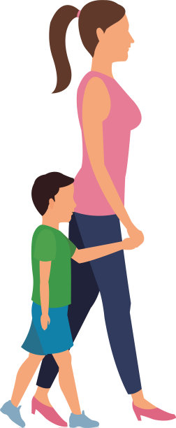 母亲和她的儿子一起走着图片下载