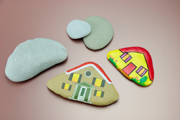 彩绘石头作为住宅和天然石头图片下载