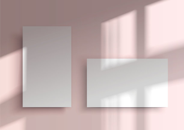 两张名片从窗口投射出阴影图片下载