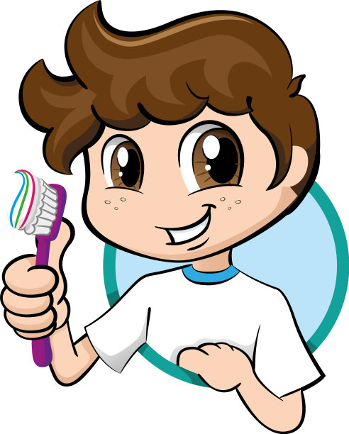 微笑的白人男孩拿着牙刷图片下载