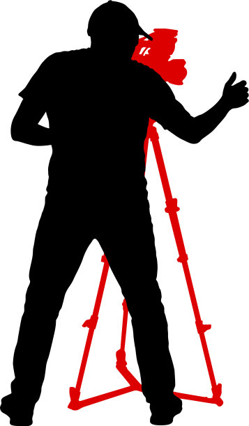 摄影师用摄像机在白色上拍摄剪影图片下载