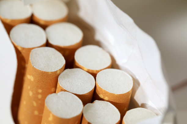 一包香烟打开了图片下载