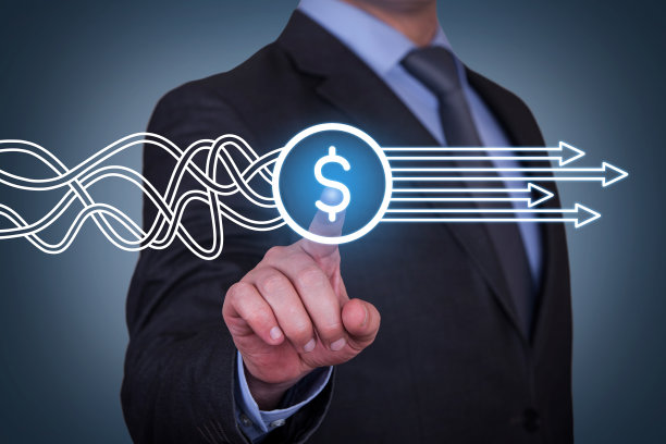 触摸屏上的创新金融解决方案概念图片下载