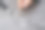 男子验光师正在设置庙宇的眼镜图片下载