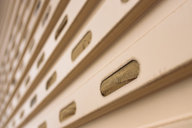 金属车库门的细节图片下载