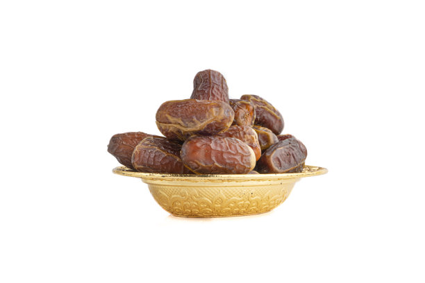 白底上孤立的红枣果实或干红枣。图片下载