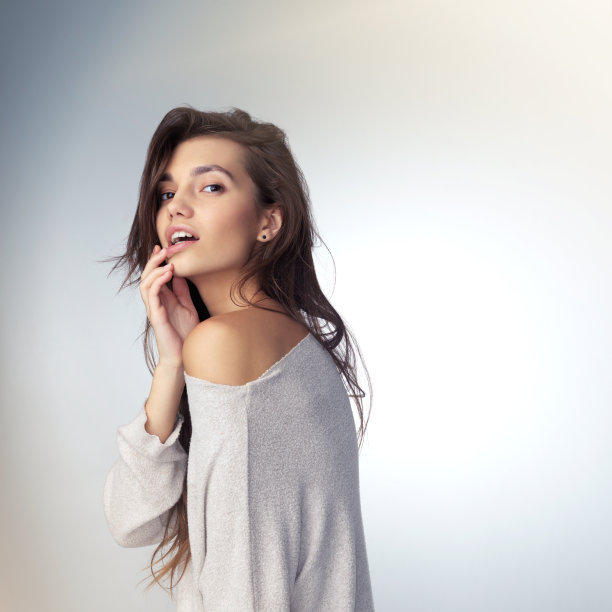 自信在她身上很漂亮图片下载