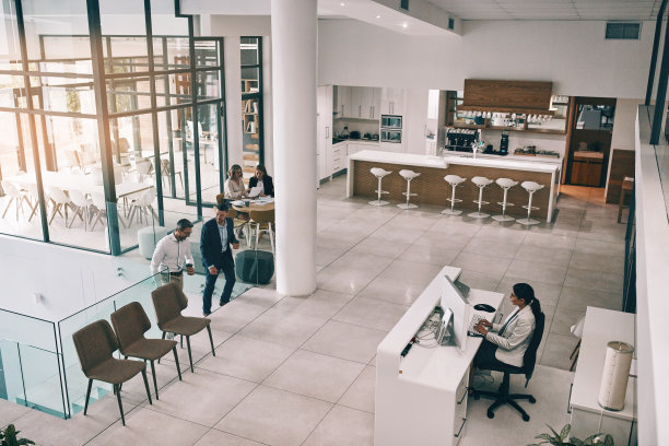 成功的地方图片下载