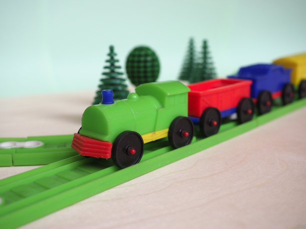 玩具火车和铁路图片下载