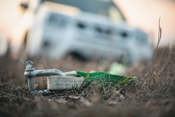 带钩的拖绳。图片下载