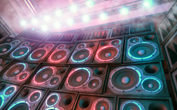 音乐俱乐部内的扬声器和低音炮图片下载