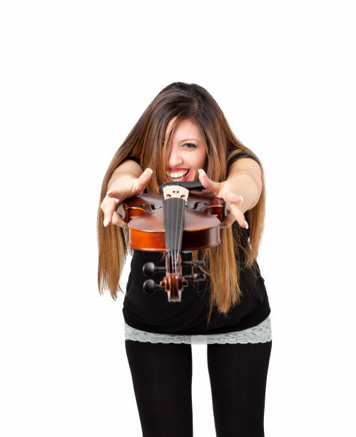 滑稽美丽的女人独自拿着小提琴图片下载