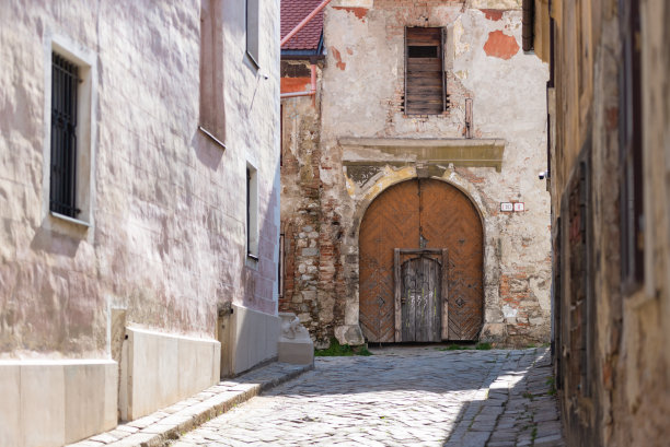 布拉迪斯拉发的历史中心图片下载