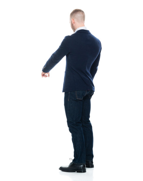 白人男性经理穿着裤子站在白色背景前图片下载