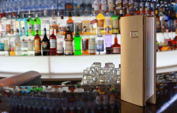 带有栏菜单和拷贝空间的栏图片下载