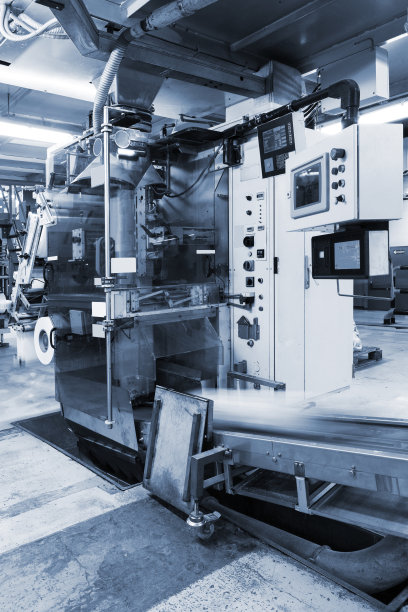 在现代化的车间里移动新的传送带图片下载