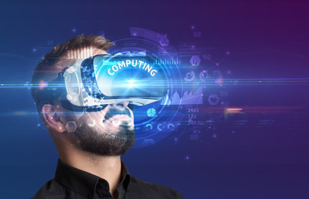 商人通过VR眼镜看图片下载