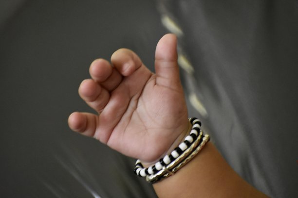 婴儿的手图片下载