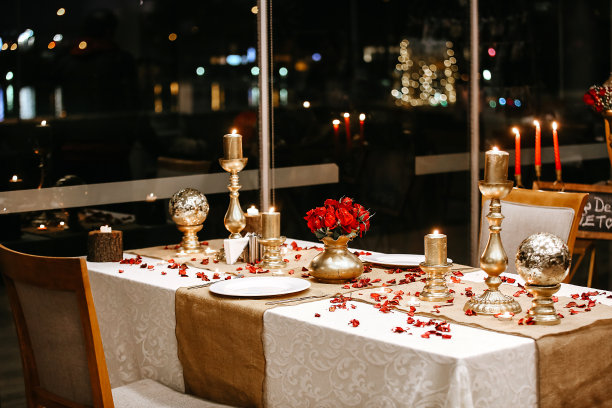 庆祝晚宴餐桌概念库存照片图片下载