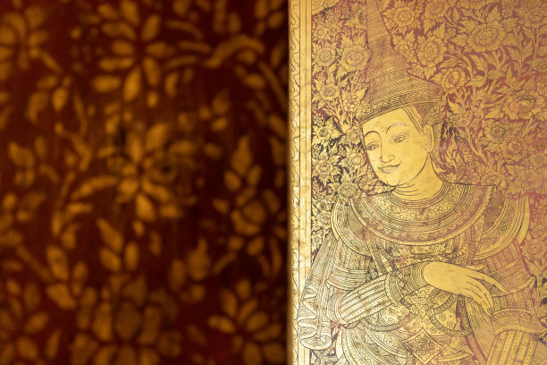 泰国佛教寺庙的传统装饰。美丽的佛教建筑图案男性角度图片下载