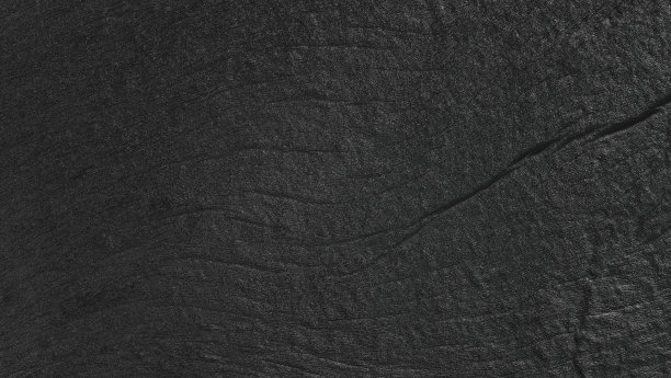 黑色木炭纹理背景，深色墙面背景。优雅的黑色背景插图与深木炭色油漆。图片下载