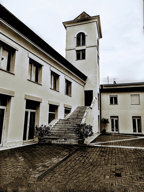 托斯卡纳地区的福音教堂图片下载