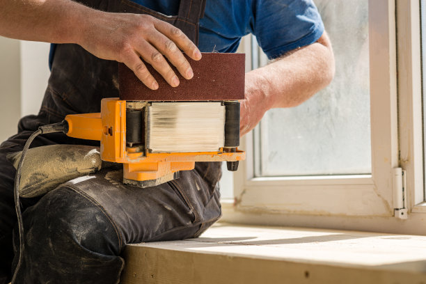 建设和修复。木材加工图片下载