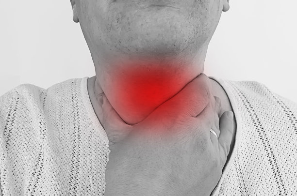 男人喉咙痛症状疾病图片下载