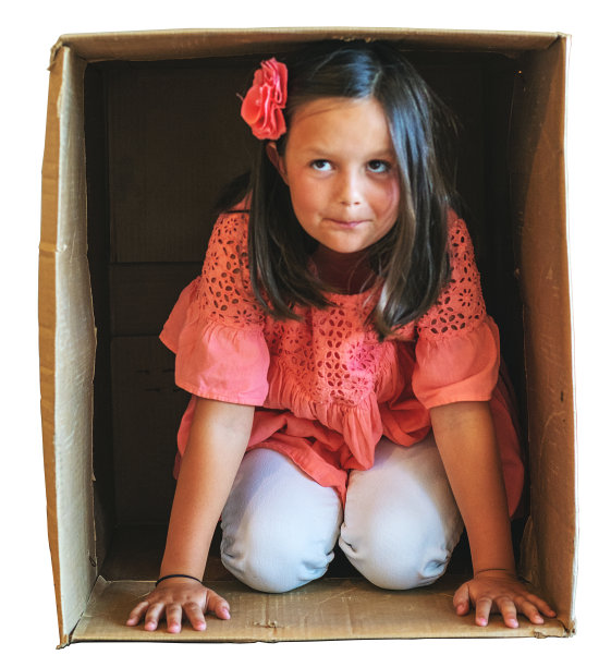 女孩测试边界儿童限制系列涉及纸箱有关的避难所在疾病危机图片下载