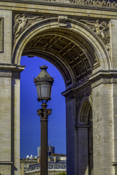 在弧内的柱子图片下载