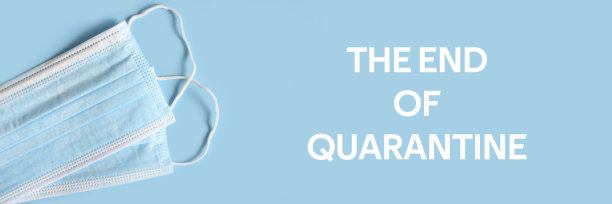 医用口罩的颜色为蓝色，以防止细菌感染，背景为蓝色，文字为“隔离结束”，字体为l。横幅图片下载